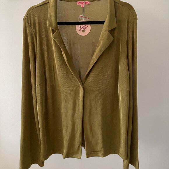 VRG GRL Check It Out Button Front Shirt // Olive - Picture 1 of 3